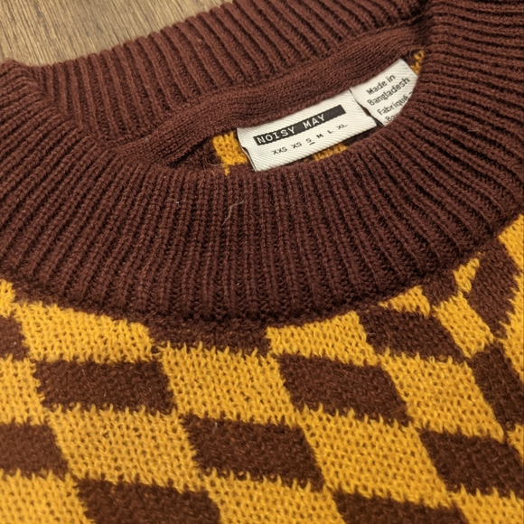 Noisy May cropped acrylic sweater, size small - Picture 3 of 6